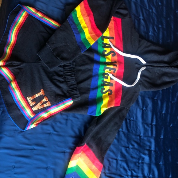 Las Vegas set - Picture 2 of 2